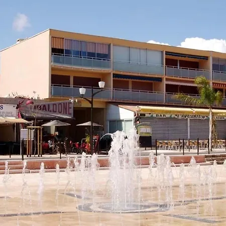 Apartment Charmant 2 Pieces Avec Balcon, Piscine Et Acces Direct Plage - - Fr-1-251-841 Bormes-les-Mimosas